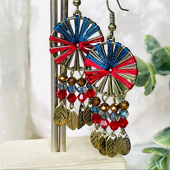 FERRIS WHEEL Southwestern pinwheel DANGLE earring gold feather leaf dangling - Picture 11 of 12
